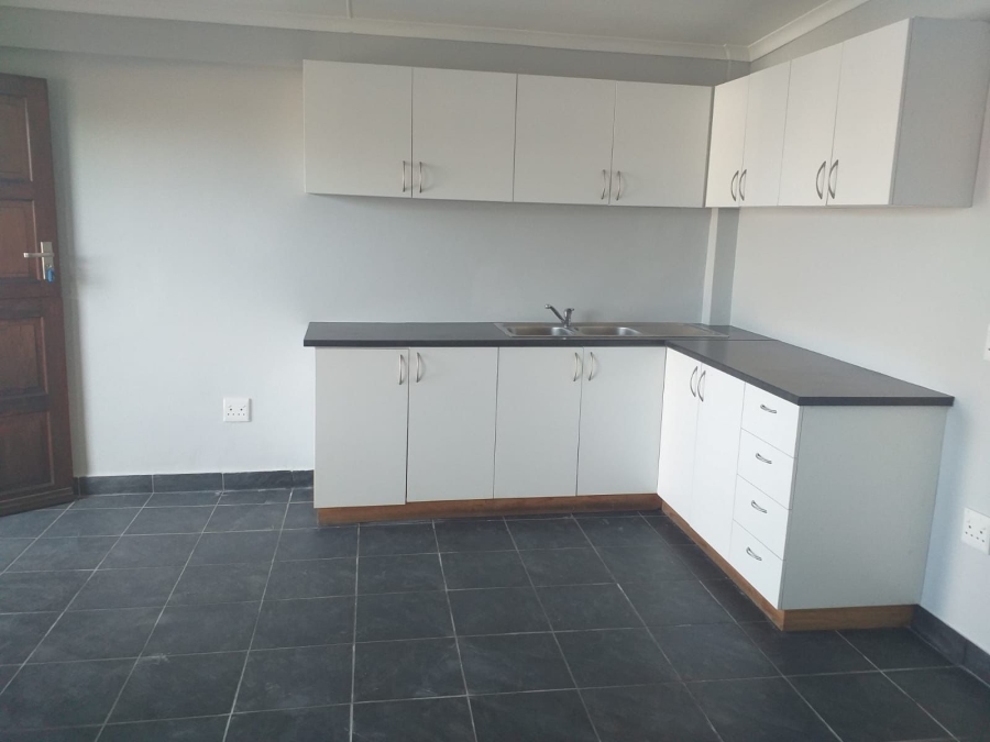 3 Bedroom Property for Sale in Cambridge West Eastern Cape